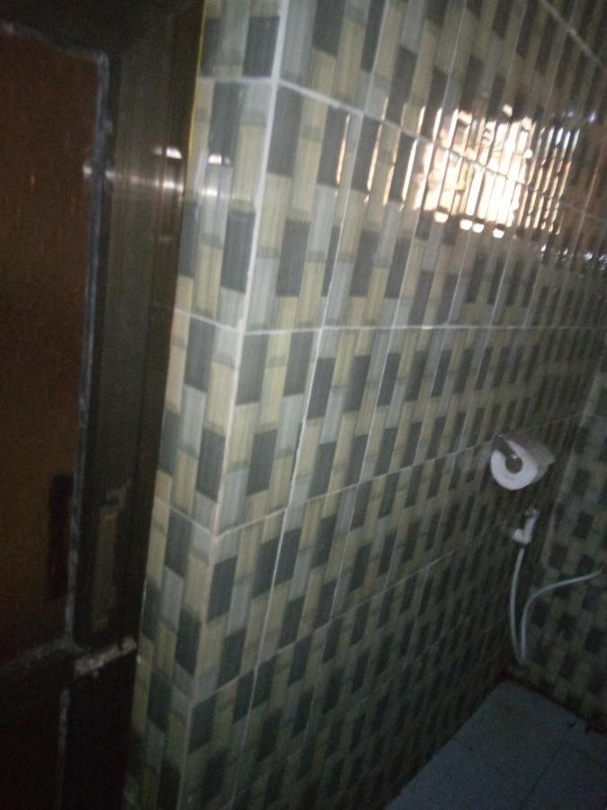 Kicec Bar And Guest House Airport دار السلام المظهر الخارجي الصورة