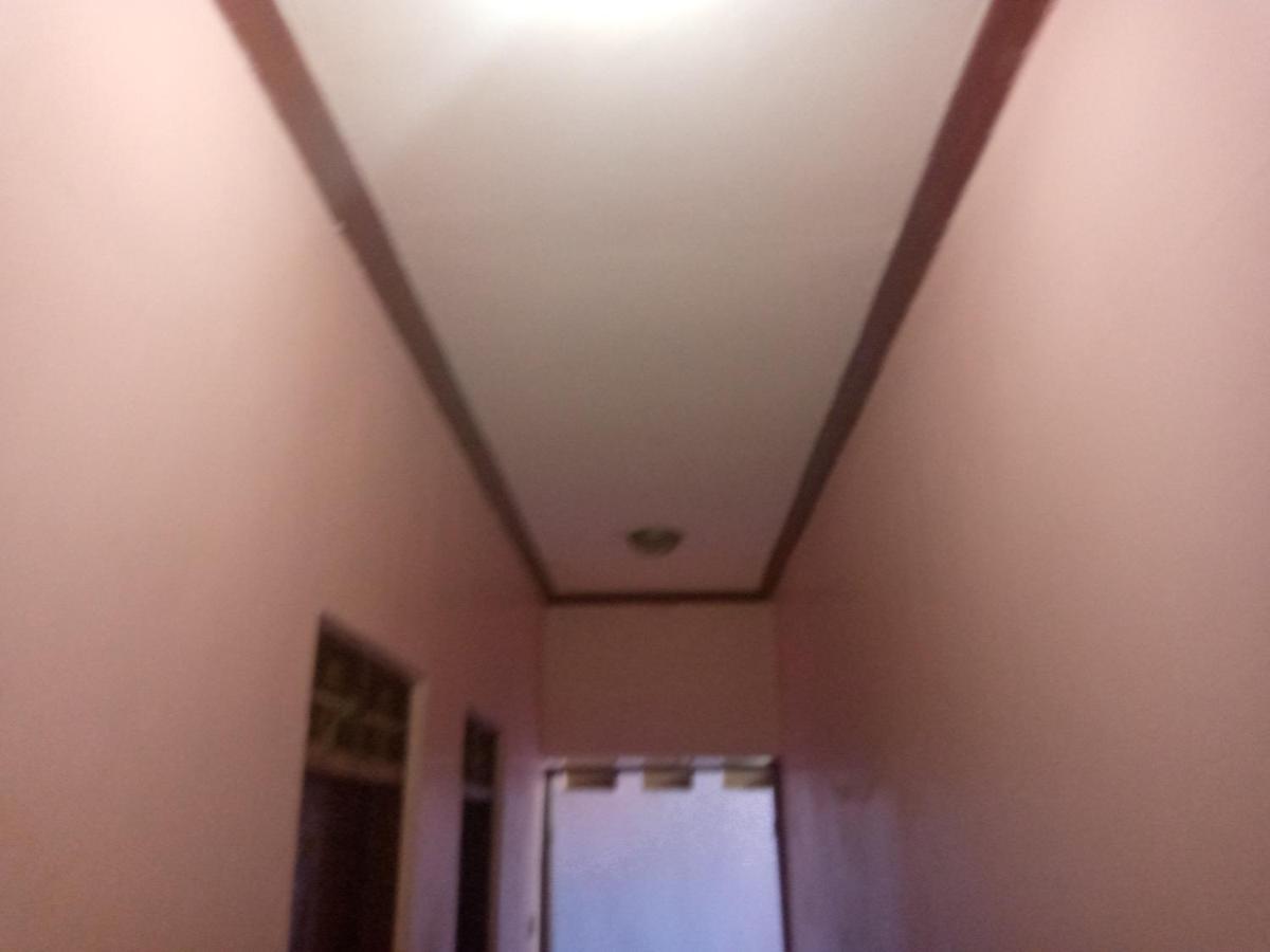 Kicec Bar And Guest House Airport دار السلام المظهر الخارجي الصورة
