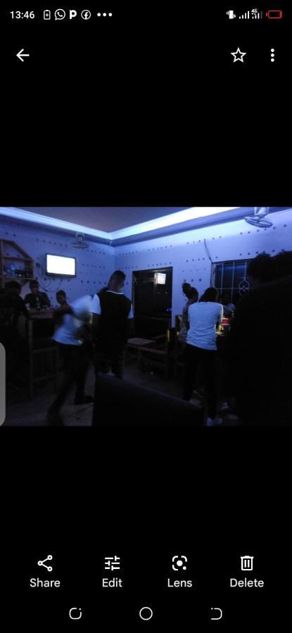 Kicec Bar And Guest House Airport دار السلام المظهر الخارجي الصورة
